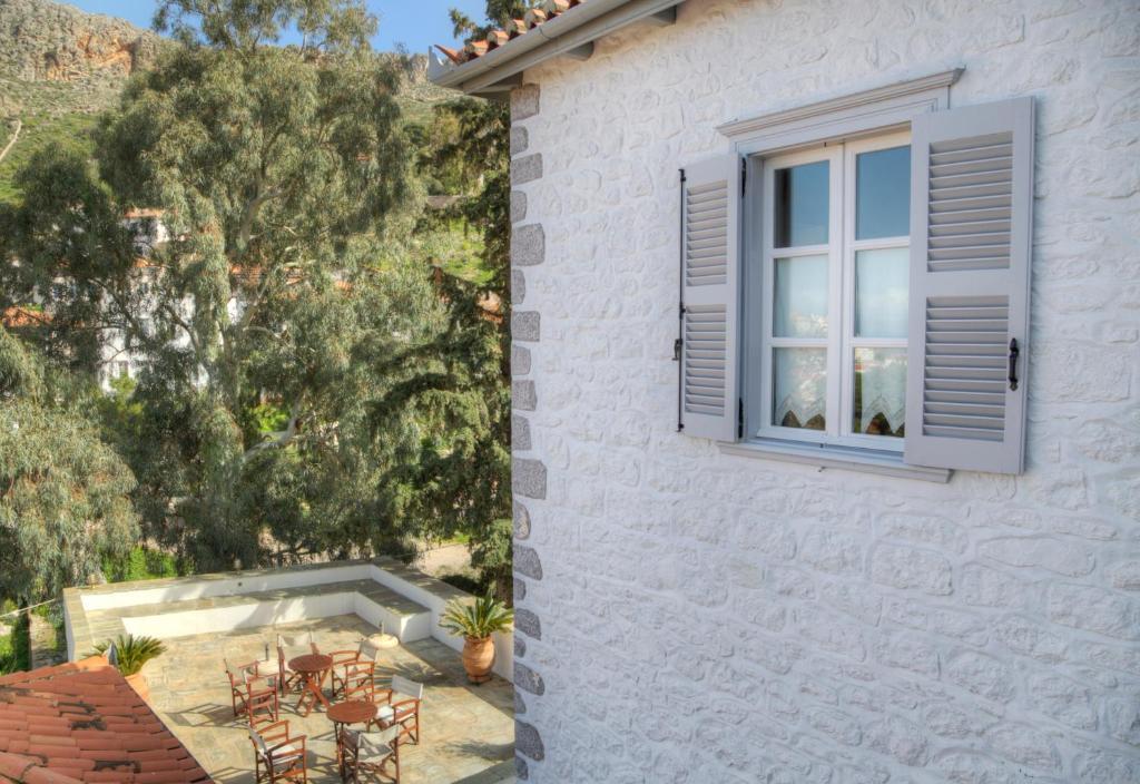 Nereids Guesthouse هيدرا المظهر الخارجي الصورة