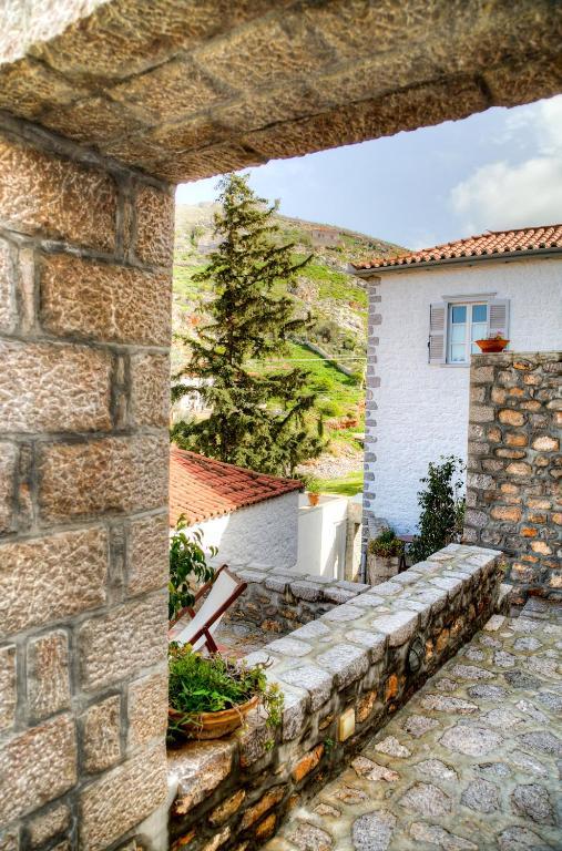 Nereids Guesthouse هيدرا المظهر الخارجي الصورة